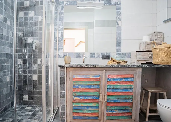 Lice Verici Aparthotel Casarza Ligure