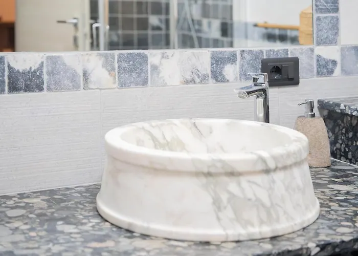 Aparthotel Lice Verici Casarza Ligure