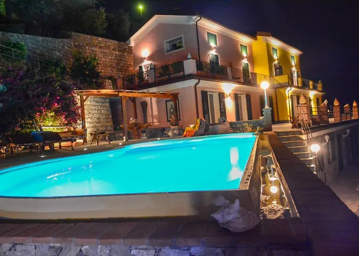Lice Verici Aparthotel 4*